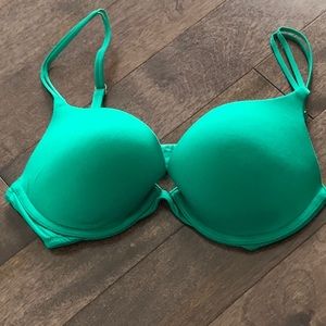 Victoria’s Secret Very Sexy bra green 34B